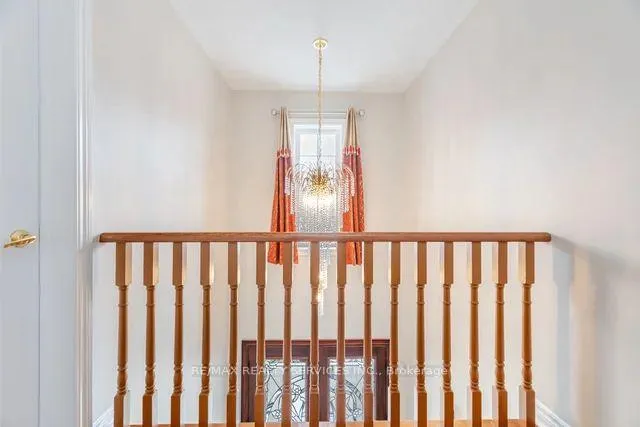 Photo 34 of 15 Vernet Crescent, Brampton, Vales of Castlemore North — HOMEH