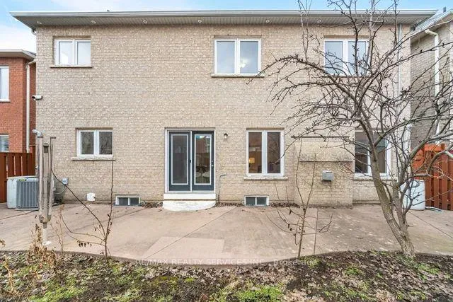 Photo 46 of 15 Vernet Crescent, Brampton, Vales of Castlemore North — HOMEH