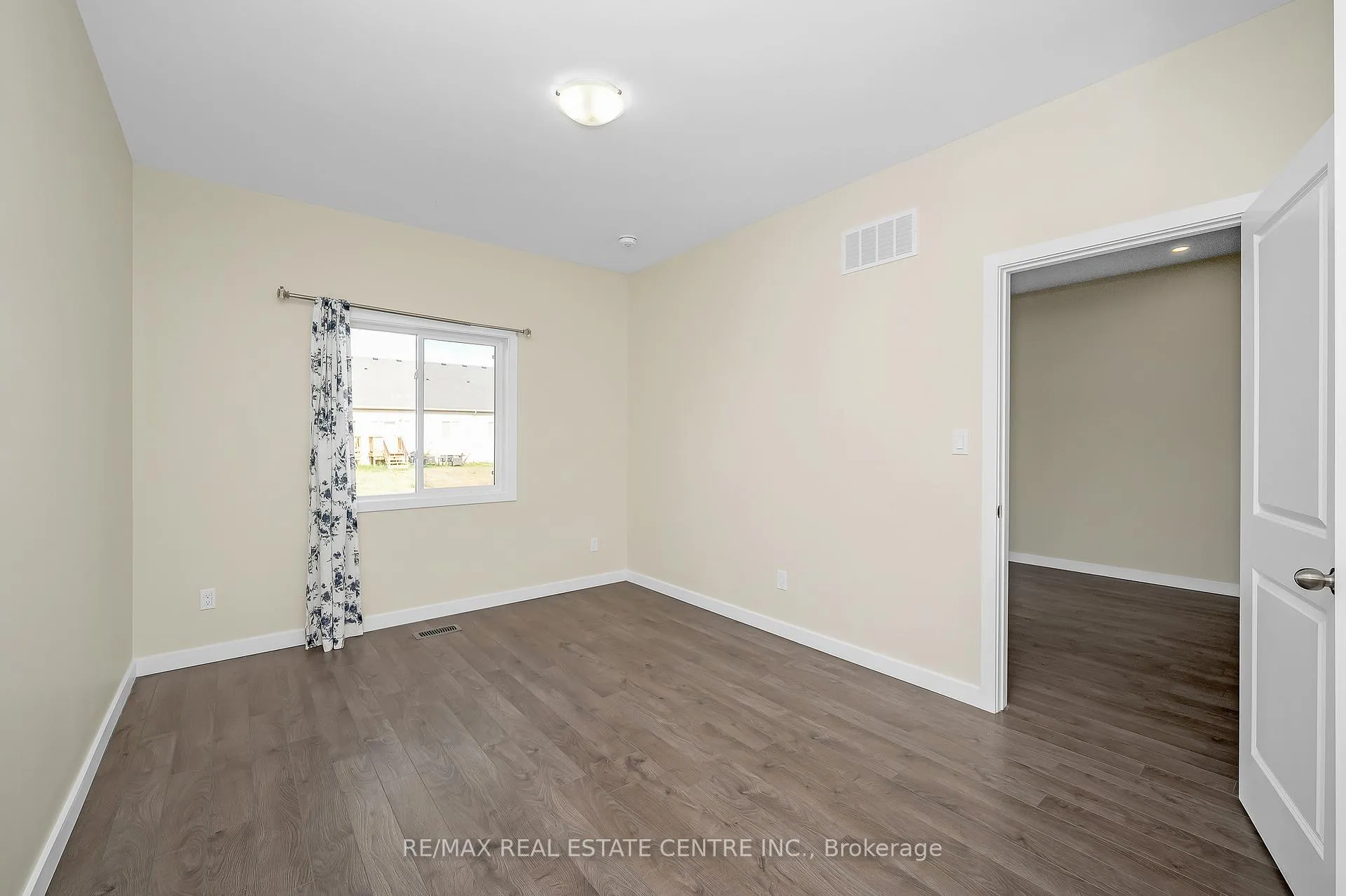 Photo 18 of 356 Alberta Street, Welland, Lincoln/Crowland — HOMEH
