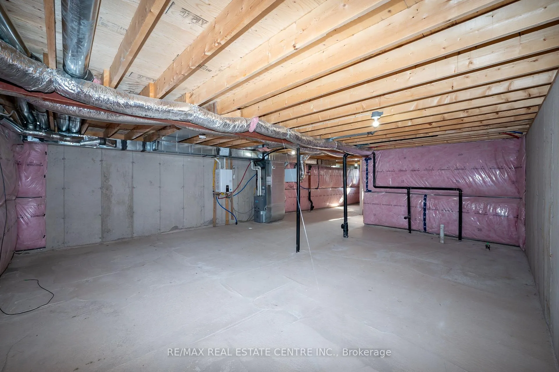 Photo 29 of 356 Alberta Street, Welland, Lincoln/Crowland — HOMEH