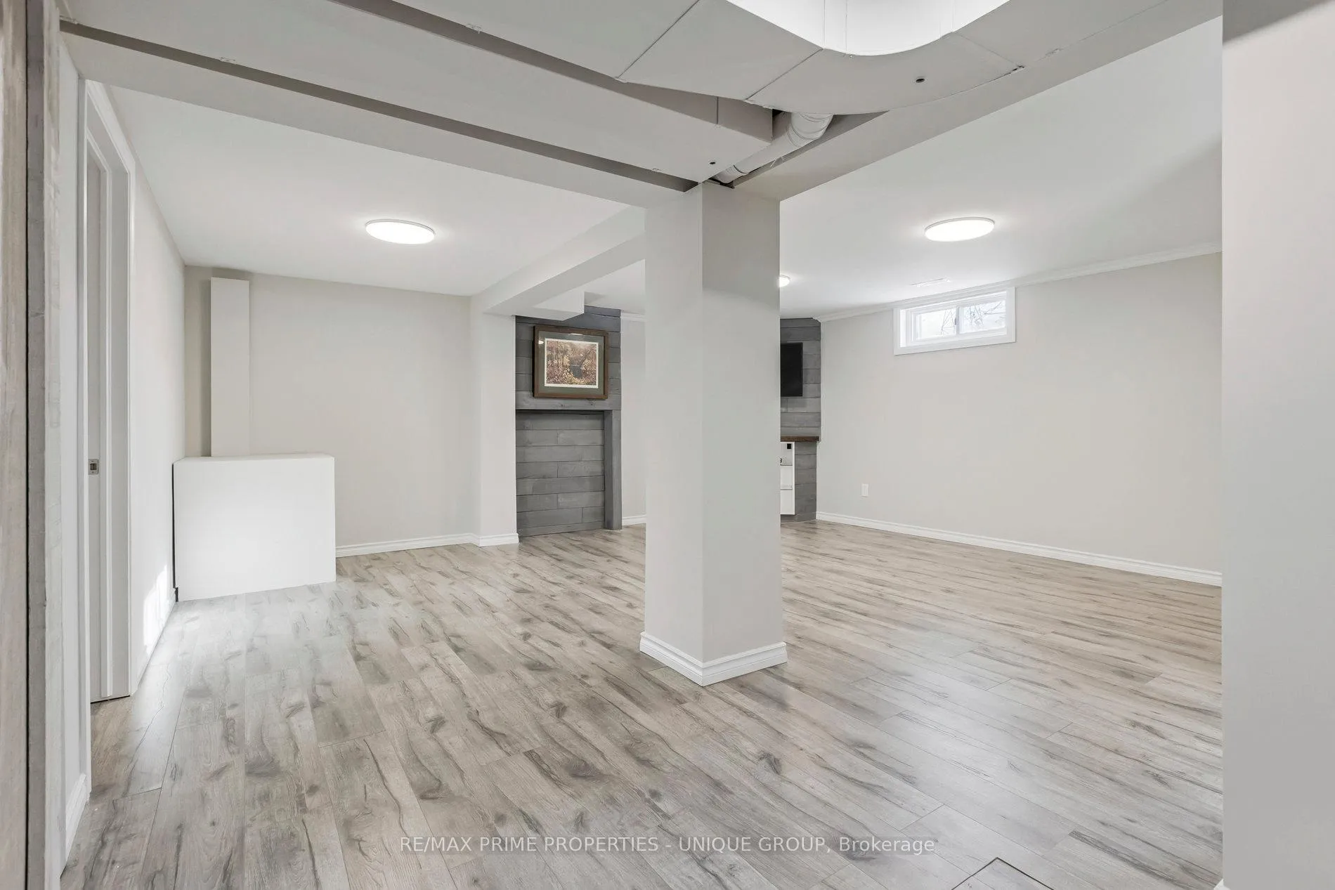 Photo 29 of 520 Teakwood Drive, Waterloo — HOMEH