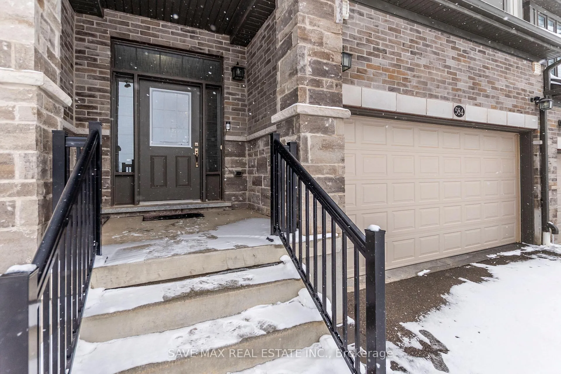 Photo 2 of 584 Mayapple Street, Waterloo — HOMEH