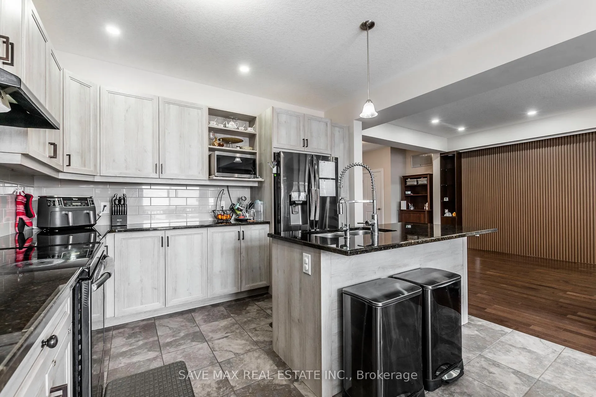Photo 8 of 584 Mayapple Street, Waterloo — HOMEH
