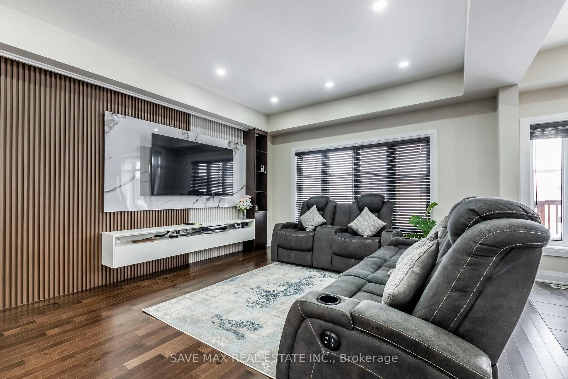 Photo 11 of 584 Mayapple Street, Waterloo — HOMEH