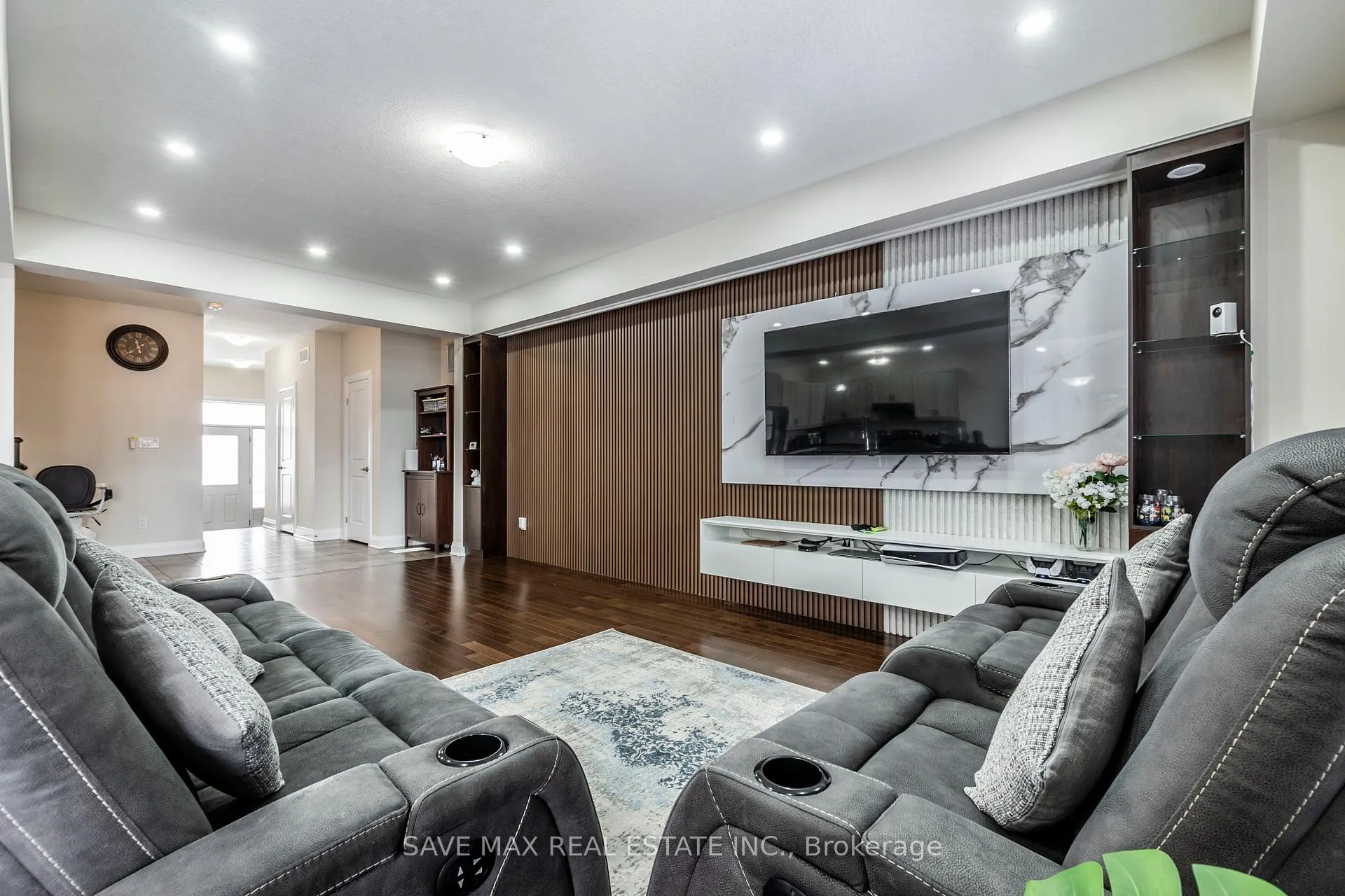 Photo 12 of 584 Mayapple Street, Waterloo — HOMEH