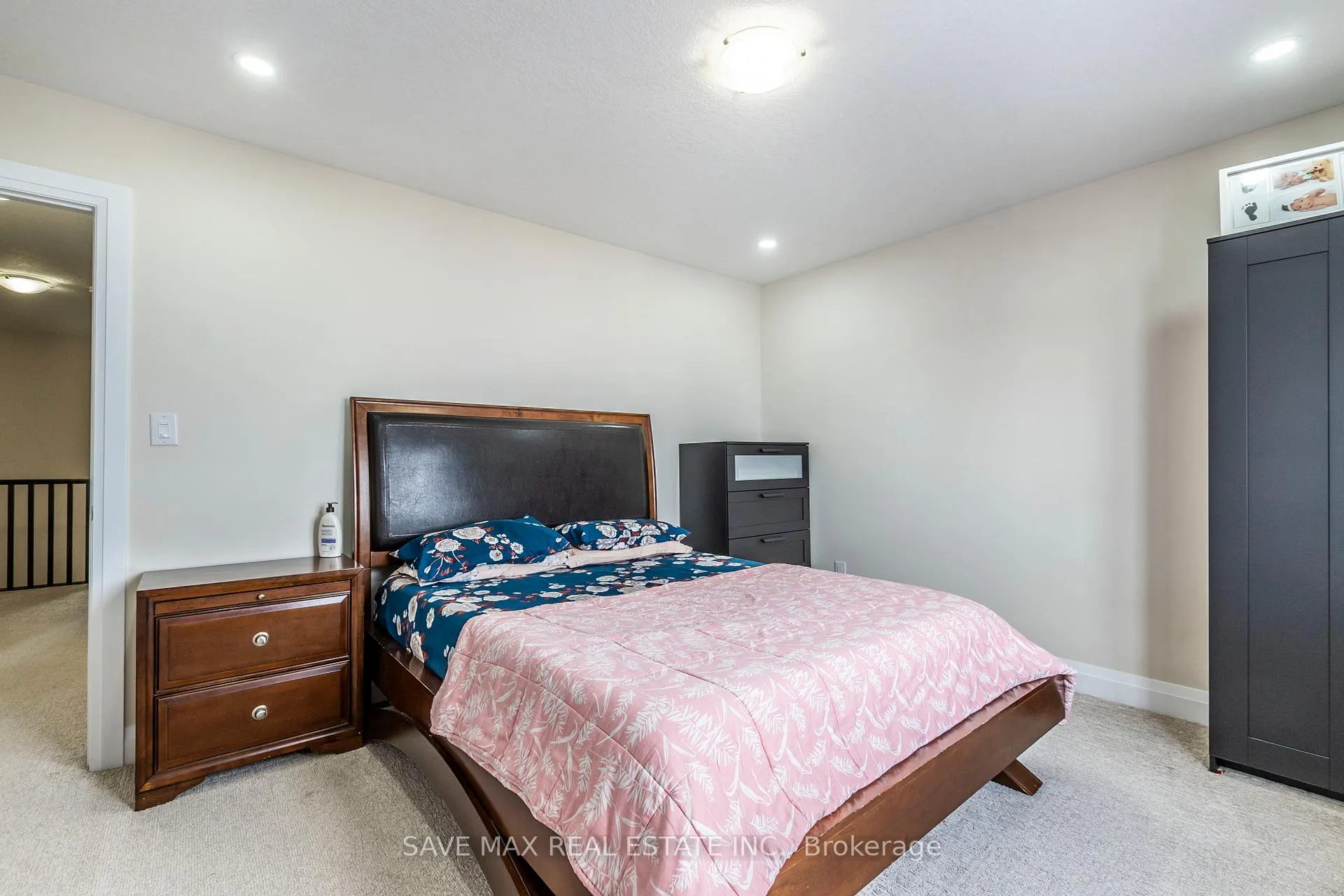 Photo 22 of 584 Mayapple Street, Waterloo — HOMEH