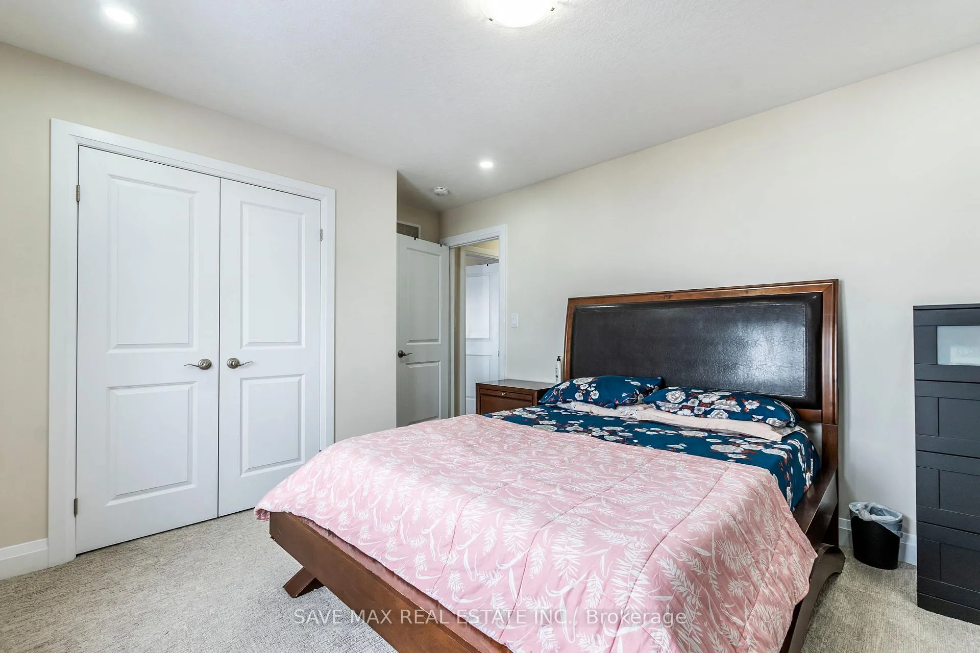 Photo 23 of 584 Mayapple Street, Waterloo — HOMEH