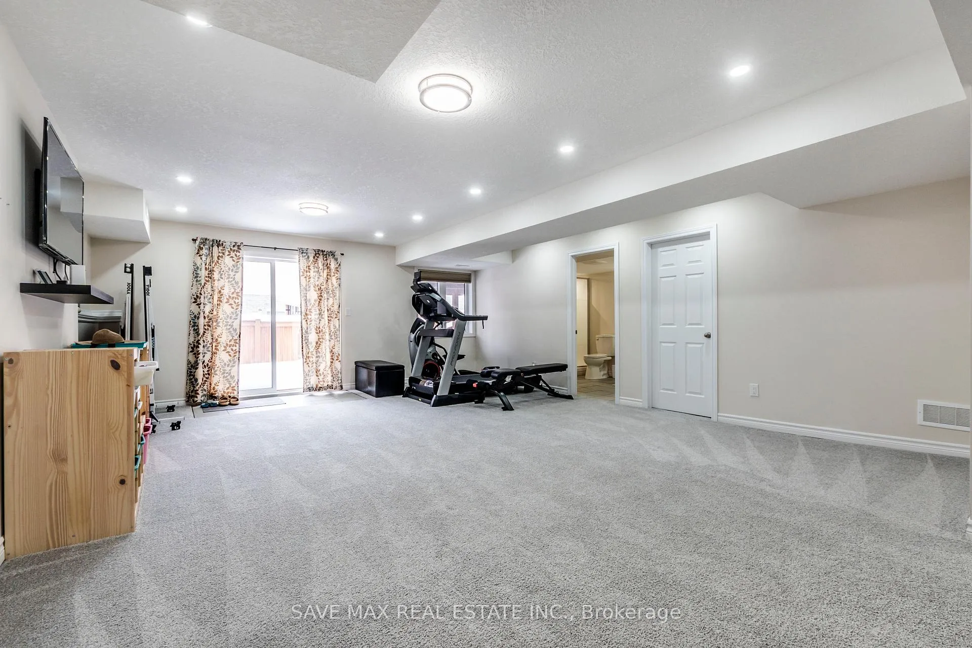 Photo 36 of 584 Mayapple Street, Waterloo — HOMEH