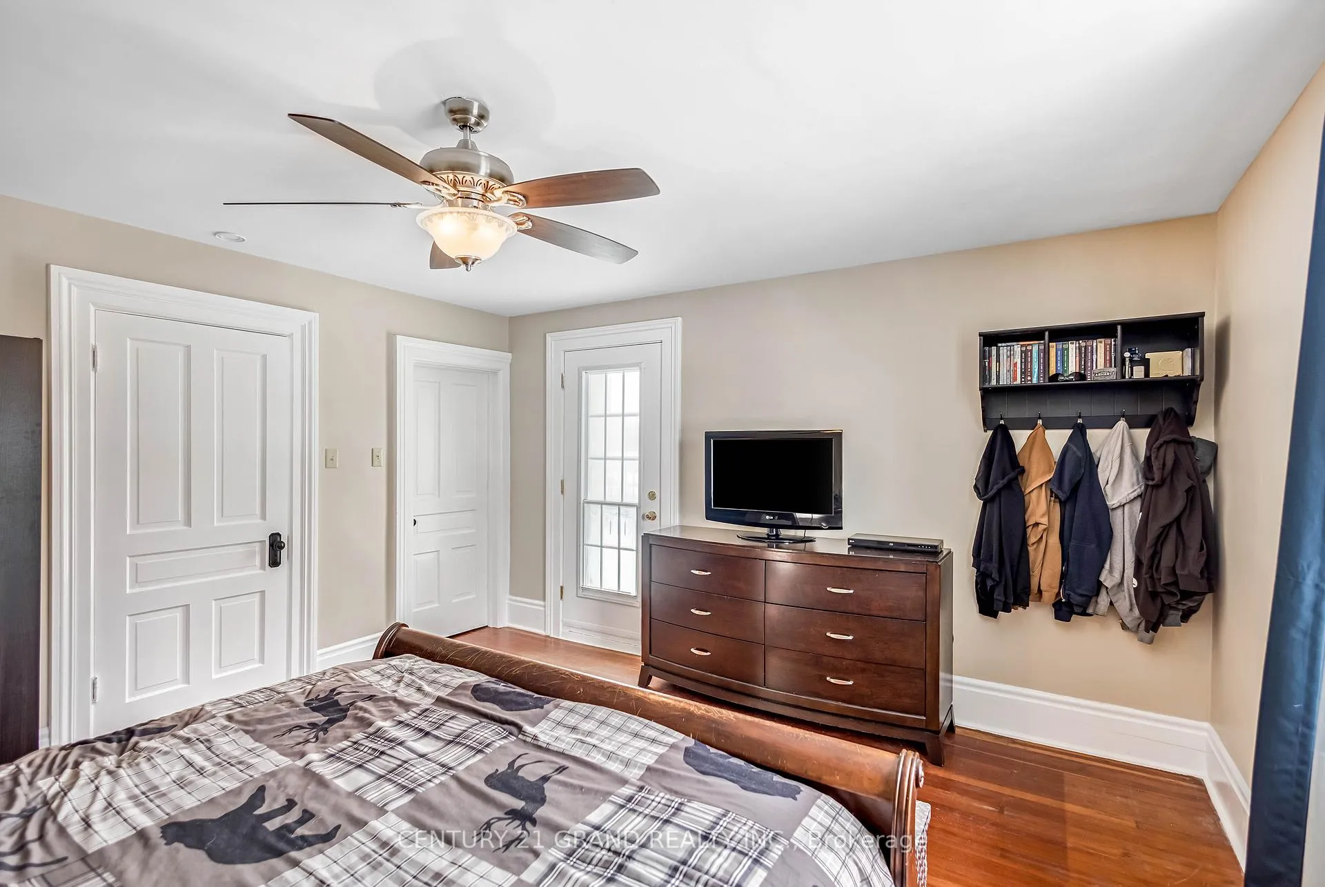 Photo 16 of 1307 Concession 3 Road, Norfolk, Townsend — HOMEH