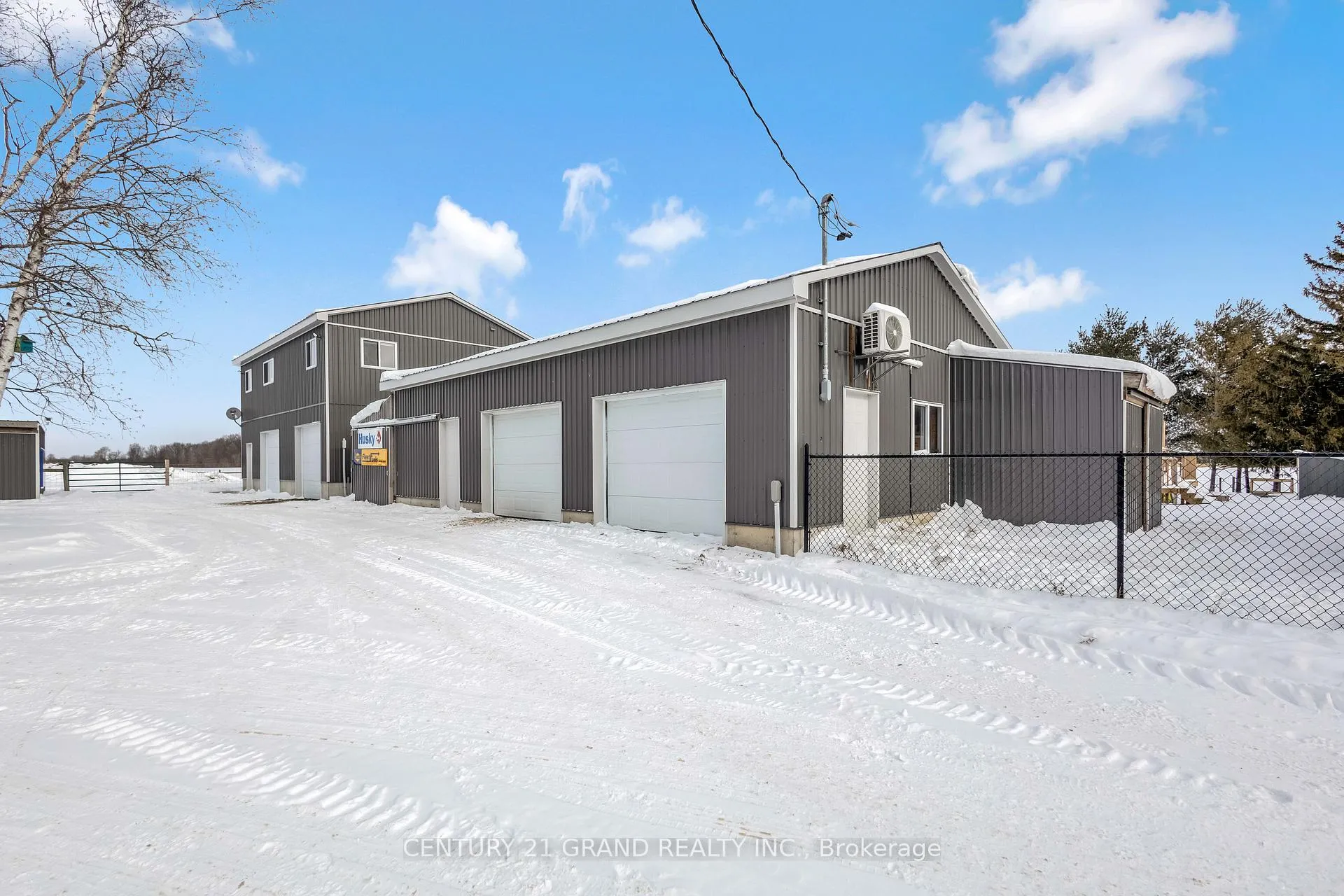 Photo 24 of 1307 Concession 3 Road, Norfolk, Townsend — HOMEH