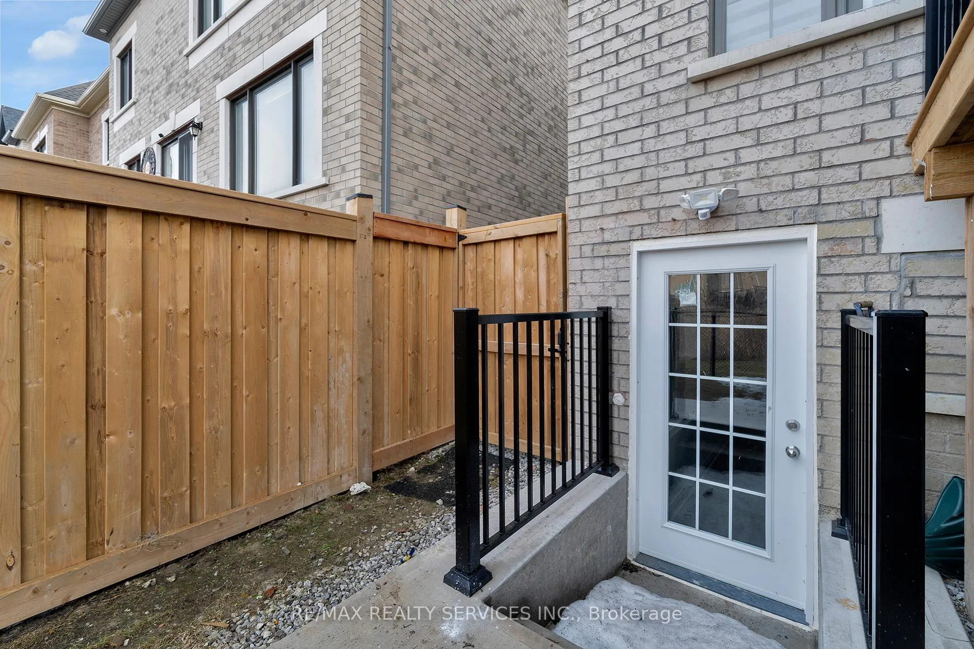 Photo 27 of 59 Hawtrey Road, Brampton, Northwest Brampton — HOMEH