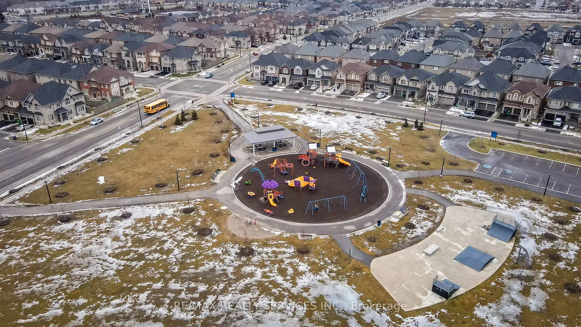 Photo 39 of 59 Hawtrey Road, Brampton, Northwest Brampton — HOMEH