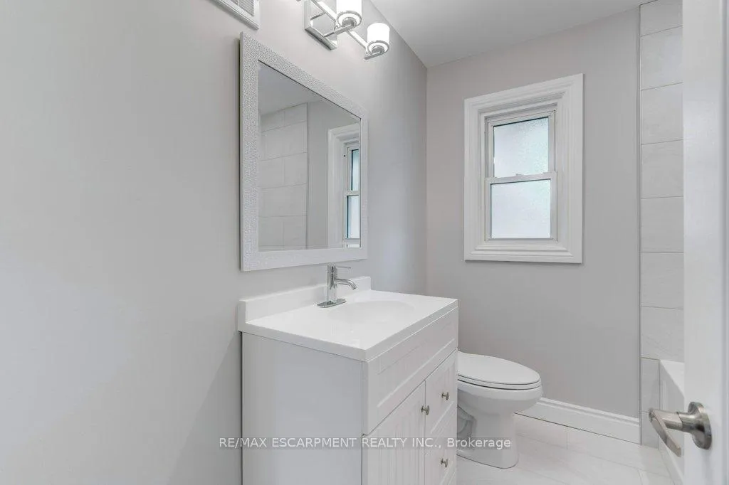 Photo 18 of 4290 Crescent Avenue, Lincoln, Beamsville — HOMEH