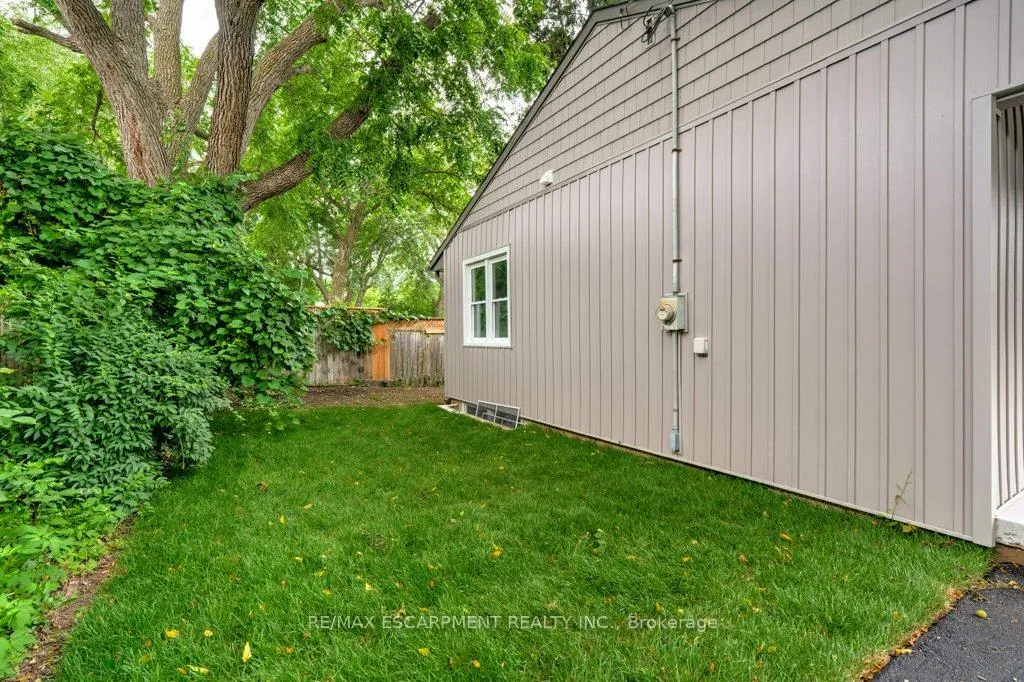 Photo 24 of 4290 Crescent Avenue, Lincoln, Beamsville — HOMEH