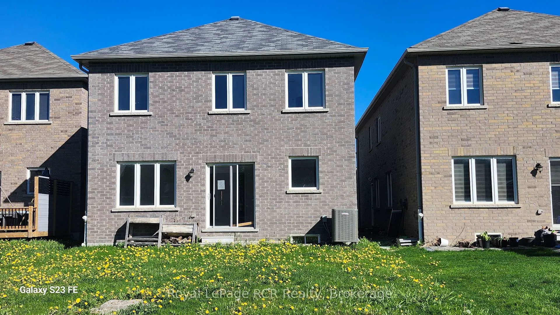 Photo 2 of 338 Van Dusen Avenue, Southgate — HOMEH