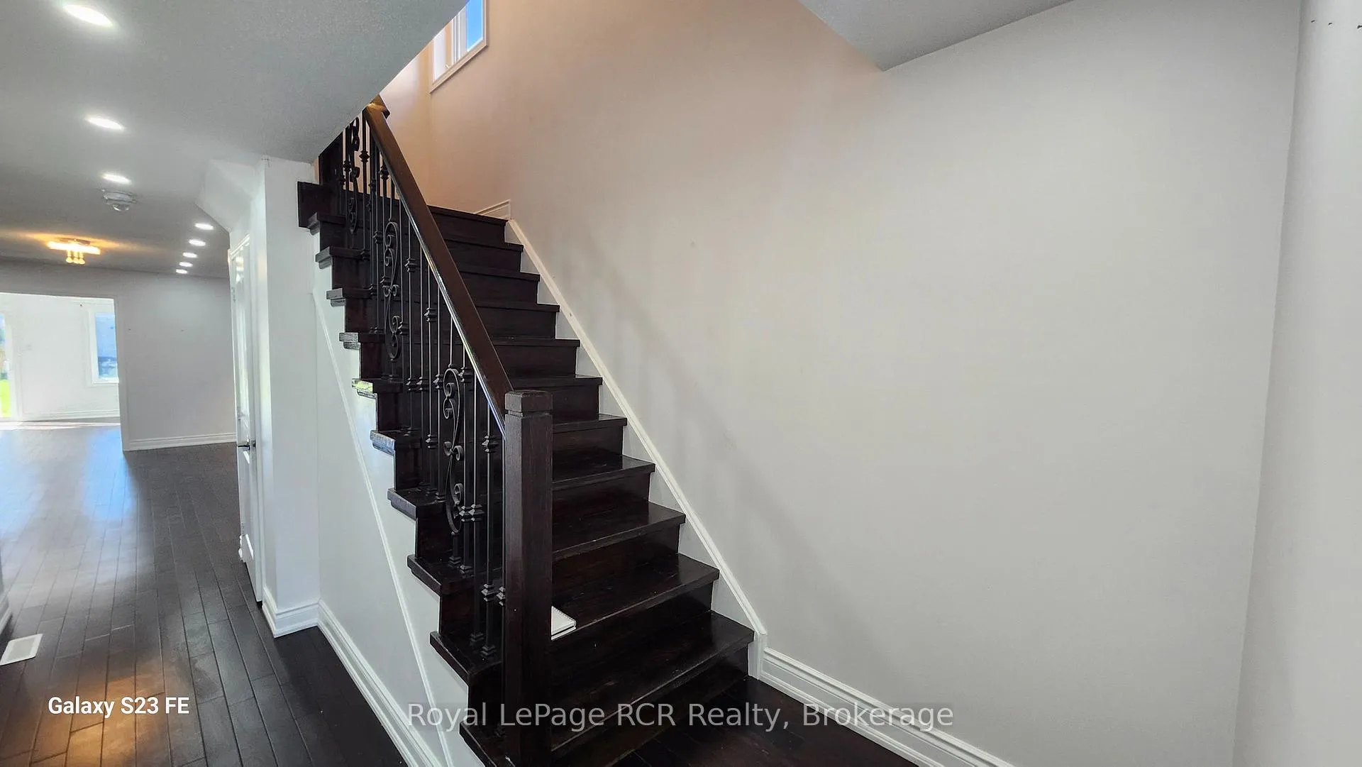 Photo 7 of 338 Van Dusen Avenue, Southgate — HOMEH