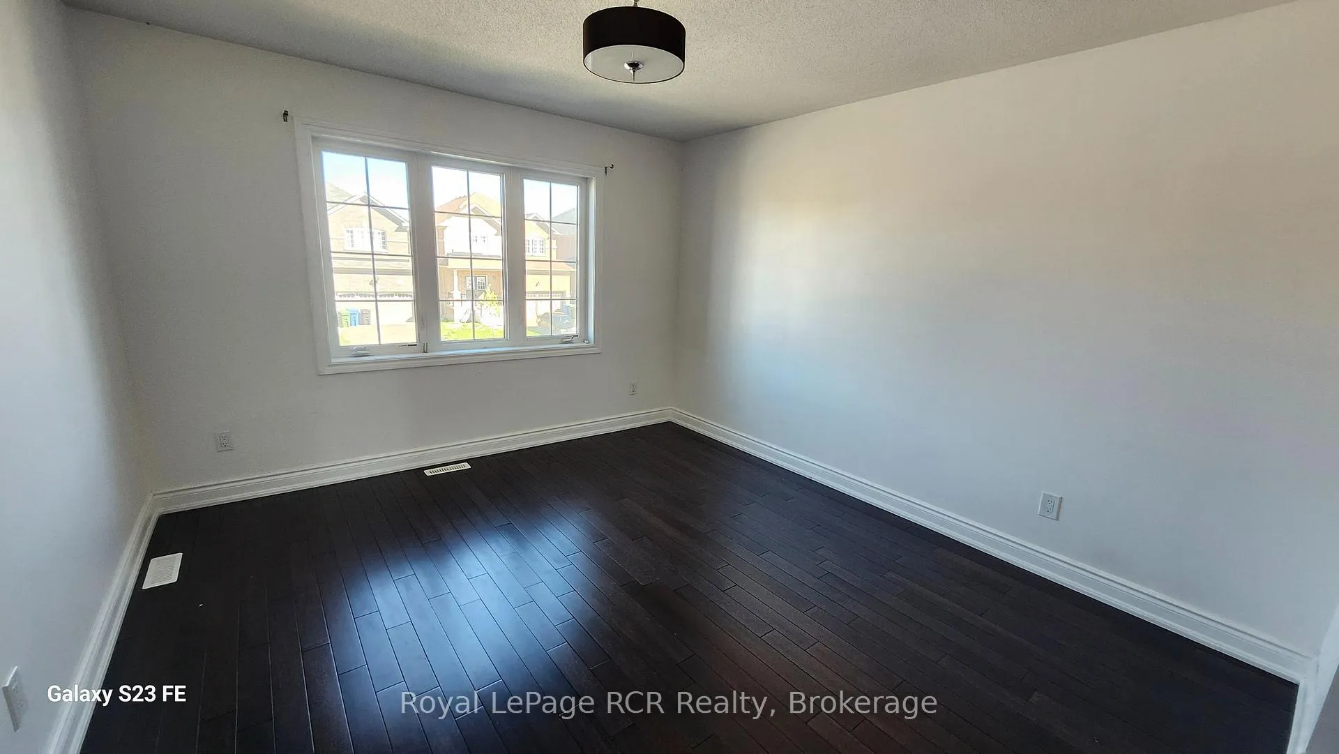 Photo 13 of 338 Van Dusen Avenue, Southgate — HOMEH