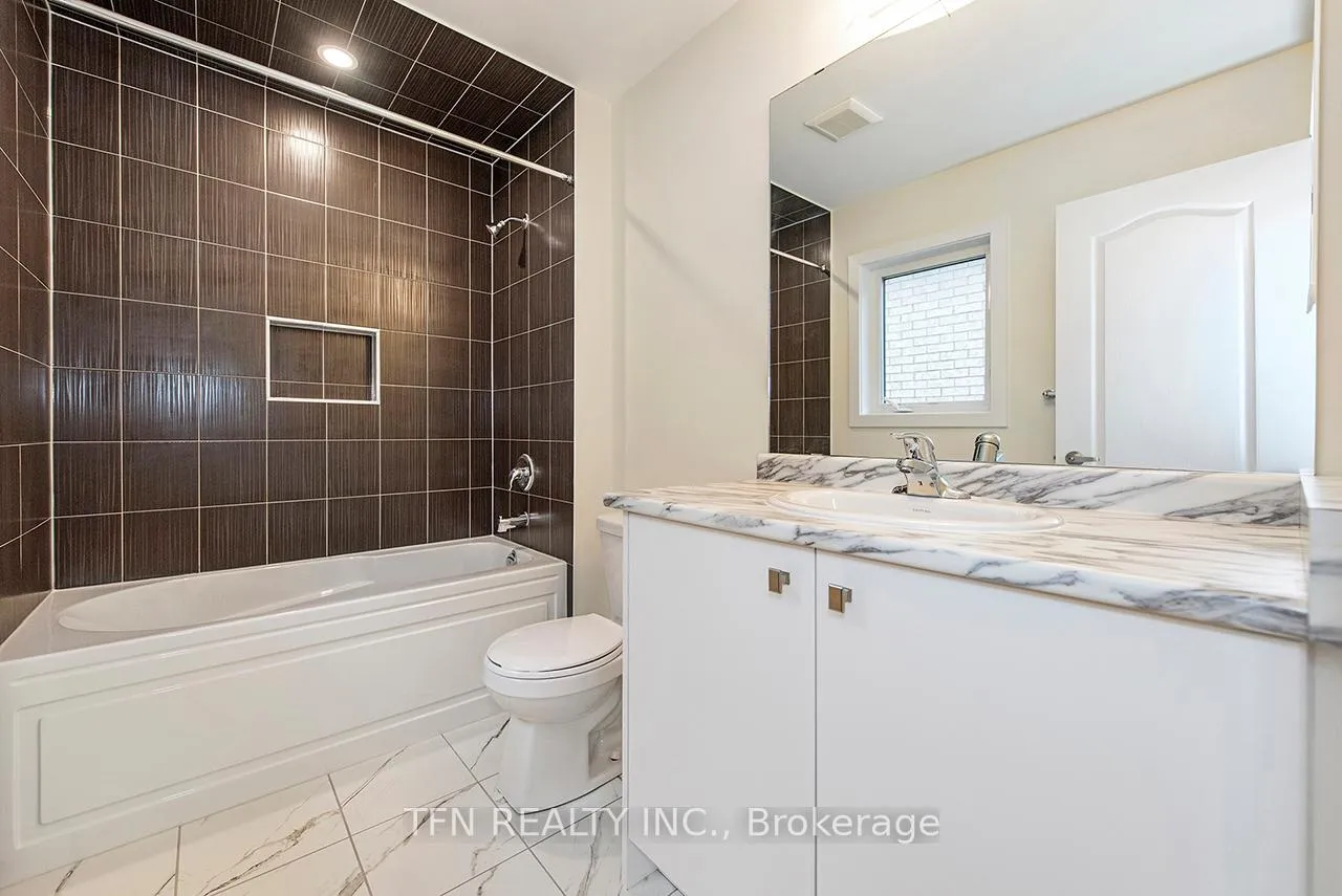 Photo 34 of 93 Lilac Circle, Haldimand — HOMEH
