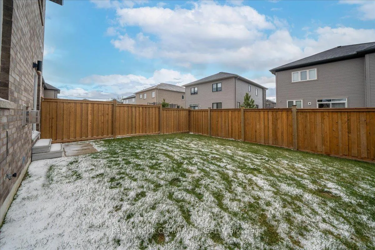Photo 39 of 14 Lisa Street, Wasaga Beach — HOMEH