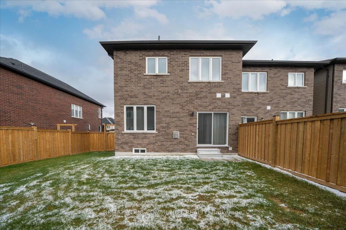 Photo 40 of 14 Lisa Street, Wasaga Beach — HOMEH
