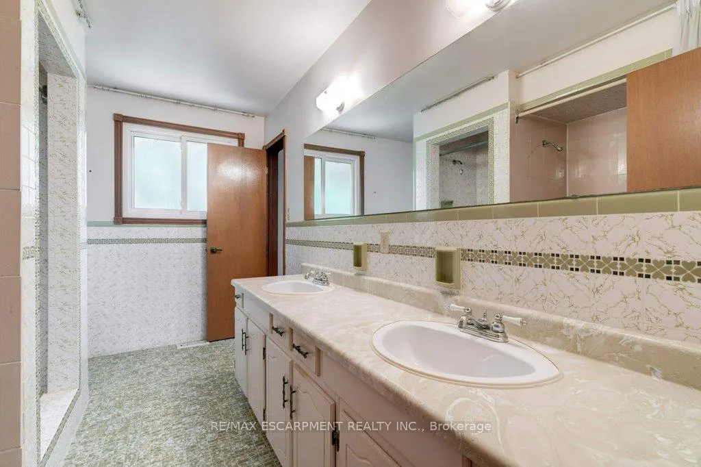 Photo 23 of 56 Gray Road, Hamilton, Corman — HOMEH