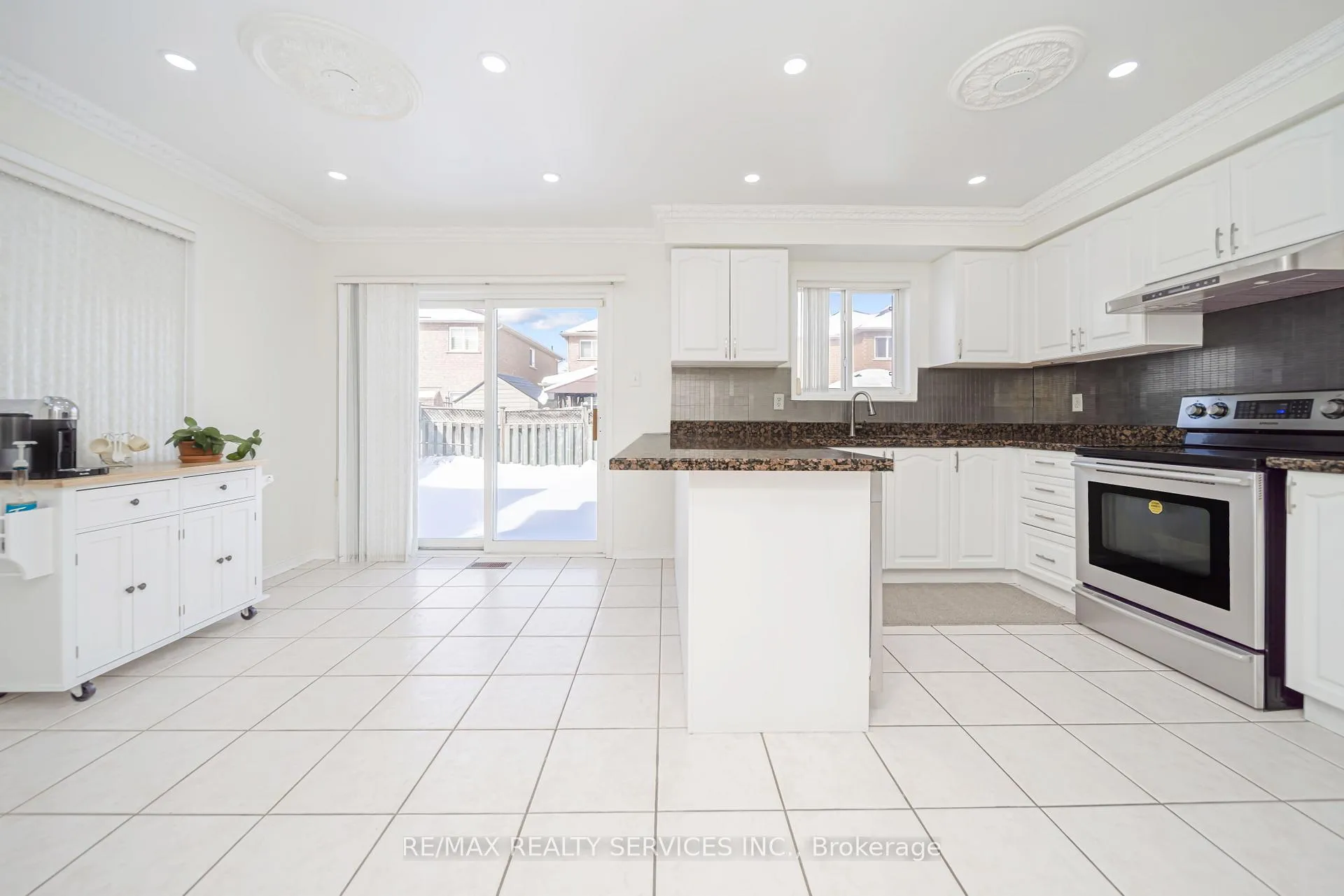 Photo 12 of 60 Dwellers Road, Brampton, Fletcher's Creek Village — HOMEH