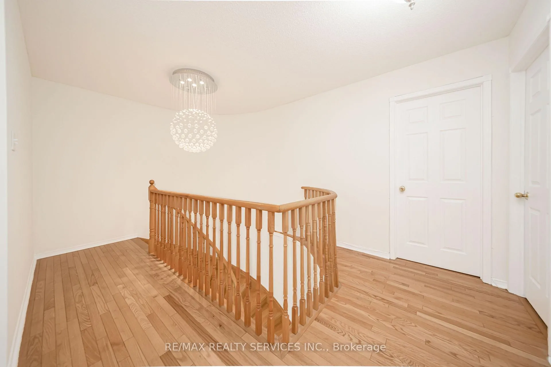 Photo 32 of 60 Dwellers Road, Brampton, Fletcher's Creek Village — HOMEH