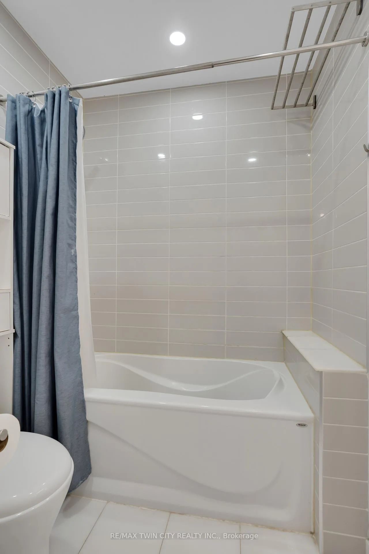 Photo 29 of 22 Ralgreen Crescent, Kitchener — HOMEH
