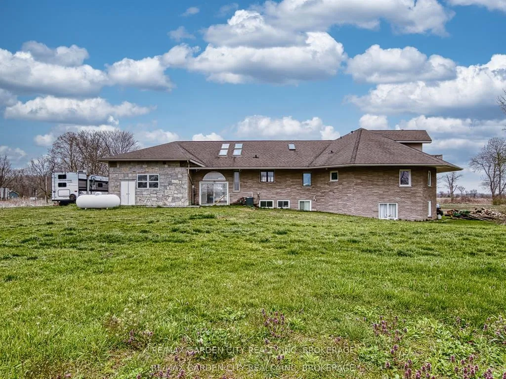 Photo 4 of 33260 Pettit Road, Wainfleet, Marshville/Winger — HOMEH