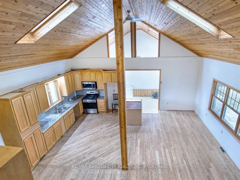Photo 8 of 33260 Pettit Road, Wainfleet, Marshville/Winger — HOMEH