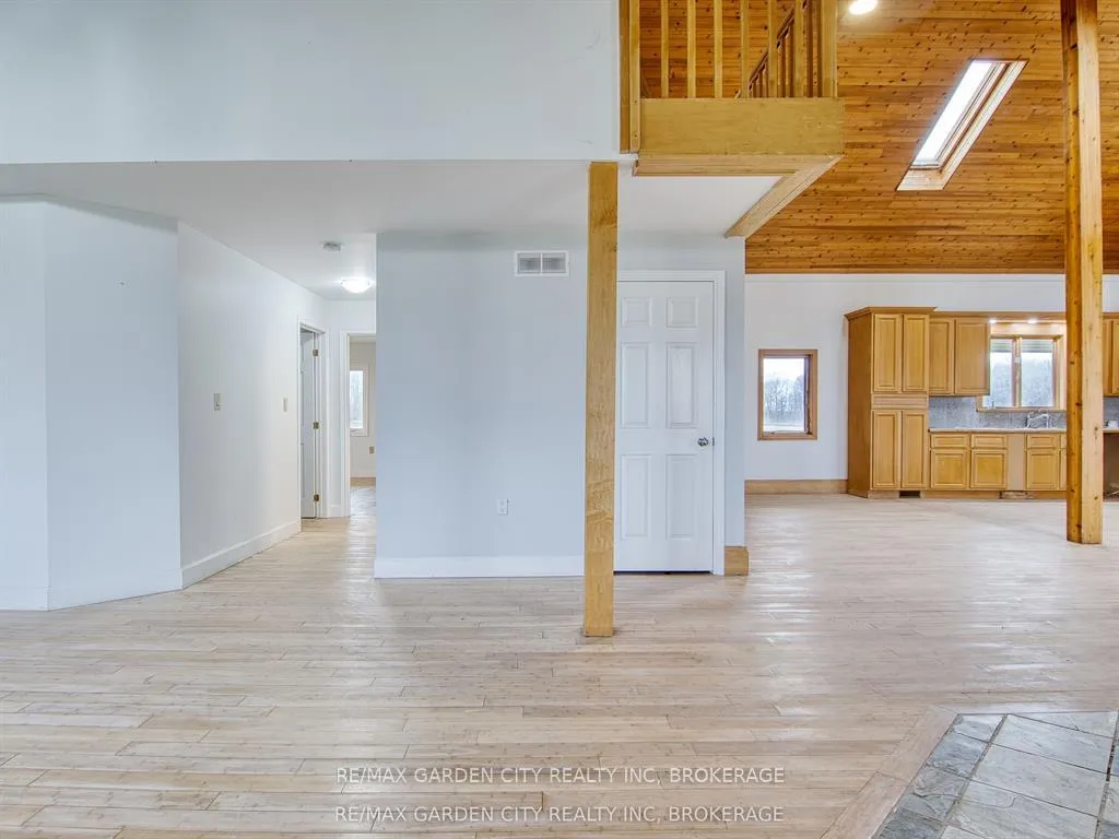 Photo 11 of 33260 Pettit Road, Wainfleet, Marshville/Winger — HOMEH
