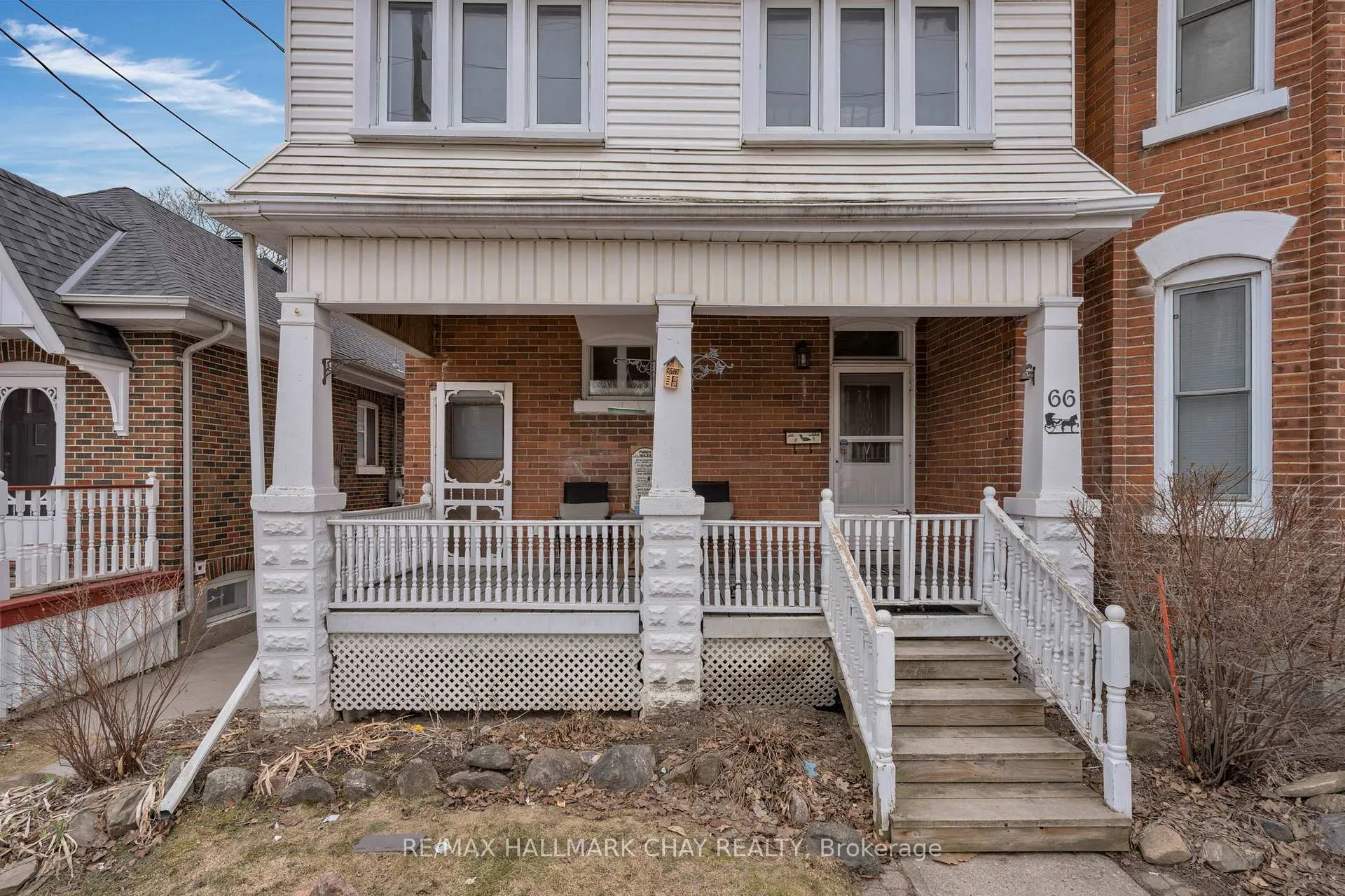Photo 2 of Unit #1, #2, 66 Parkside Drive, Barrie, Queen's Park — HOMEH