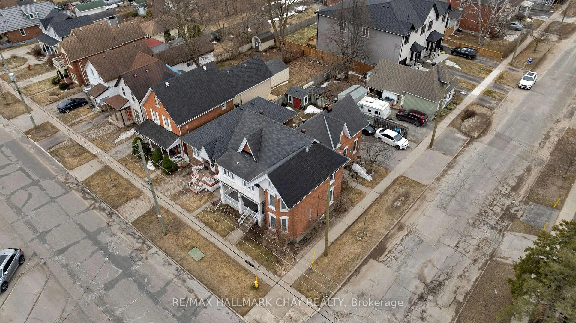 Photo 9 of Unit #1, #2, 66 Parkside Drive, Barrie, Queen's Park — HOMEH