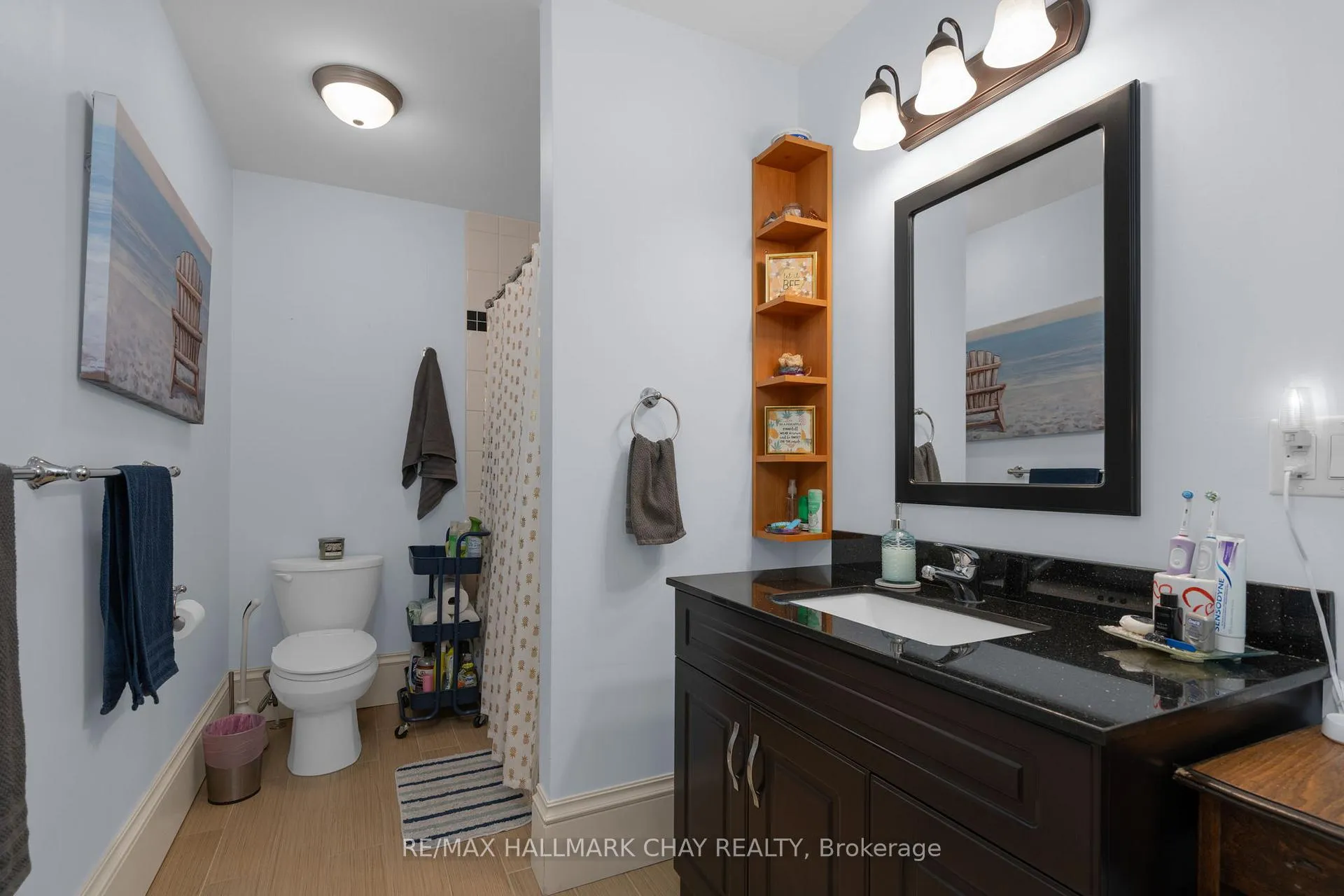 Photo 17 of Unit #1, #2, 66 Parkside Drive, Barrie, Queen's Park — HOMEH