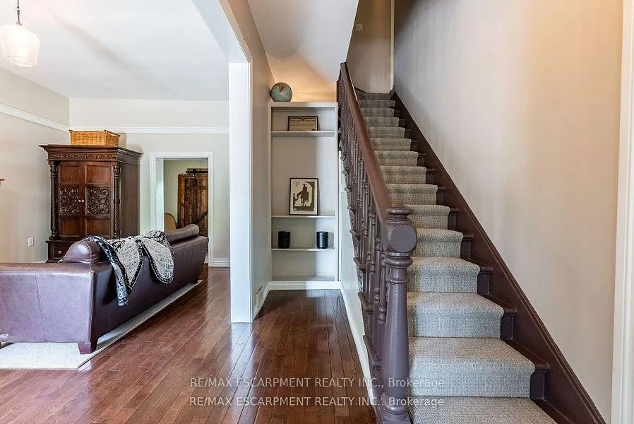 Photo 13 of 954 Beach Boulevard, Hamilton, Hamilton Beach — HOMEH