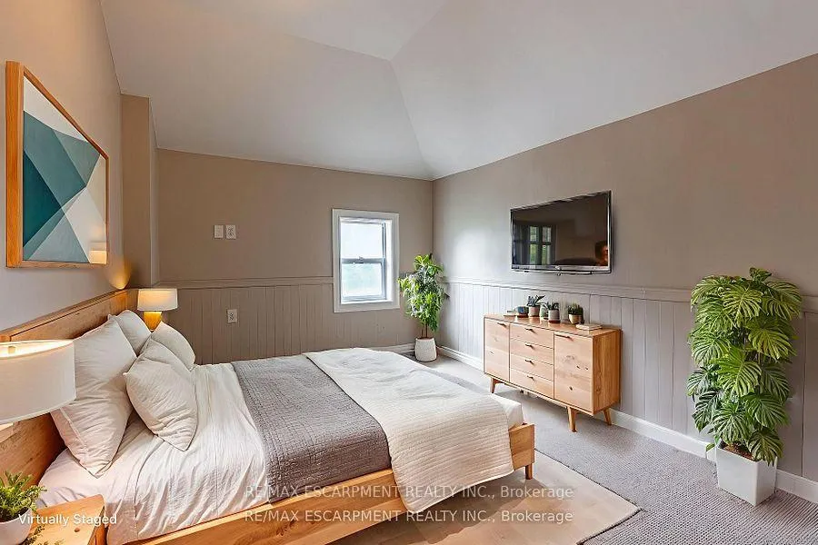 Photo 16 of 954 Beach Boulevard, Hamilton, Hamilton Beach — HOMEH