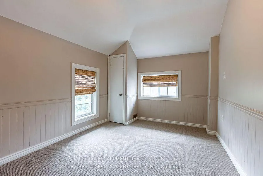 Photo 18 of 954 Beach Boulevard, Hamilton, Hamilton Beach — HOMEH