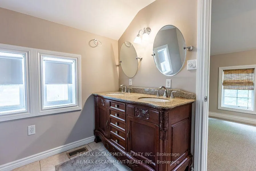 Photo 21 of 954 Beach Boulevard, Hamilton, Hamilton Beach — HOMEH