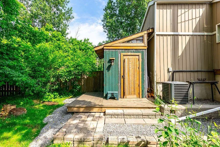 Photo 30 of 954 Beach Boulevard, Hamilton, Hamilton Beach — HOMEH