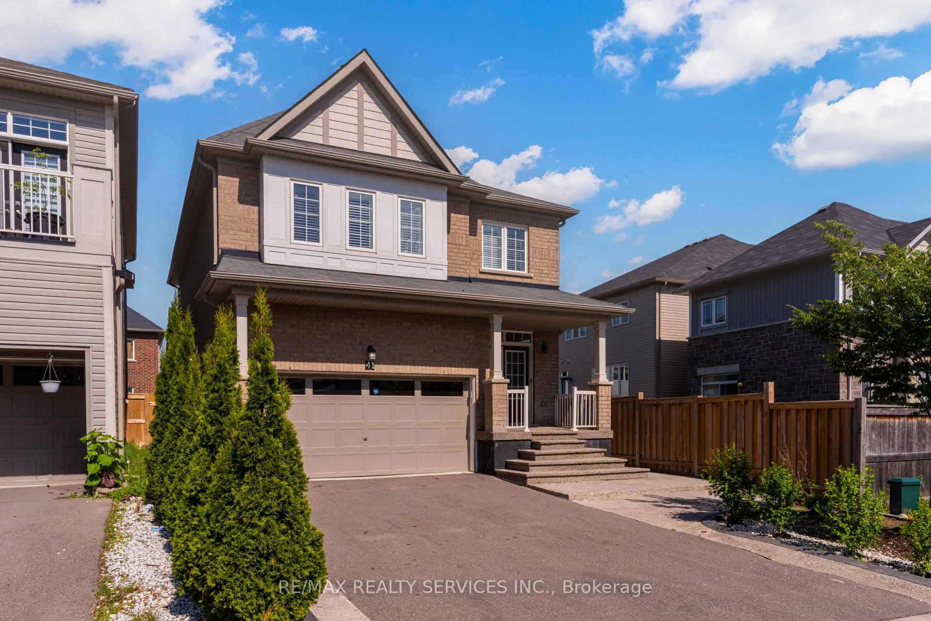 Photo 2 of 41 Evergreen Lane, Haldimand — HOMEH