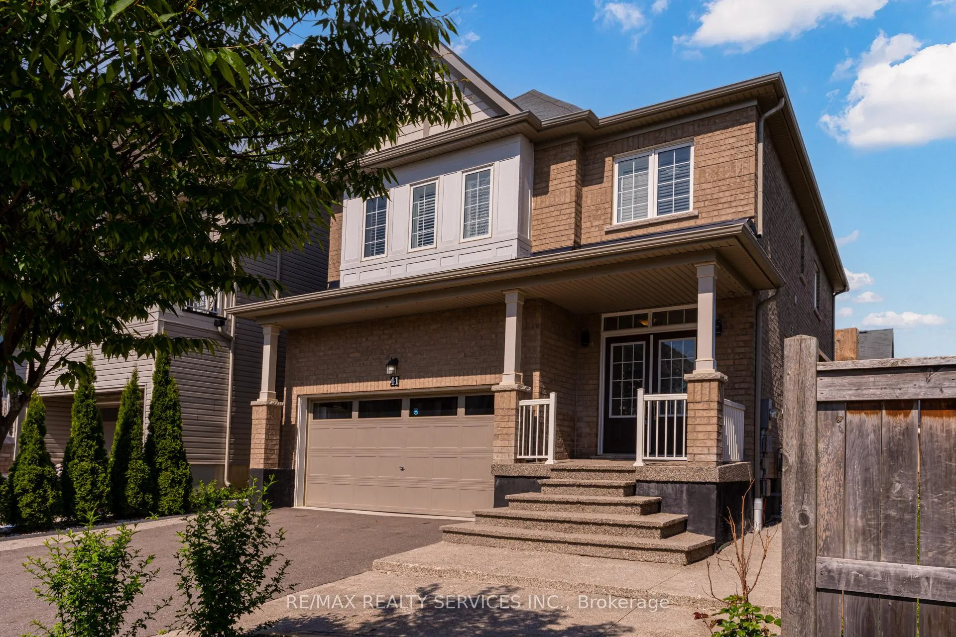 Photo 3 of 41 Evergreen Lane, Haldimand — HOMEH