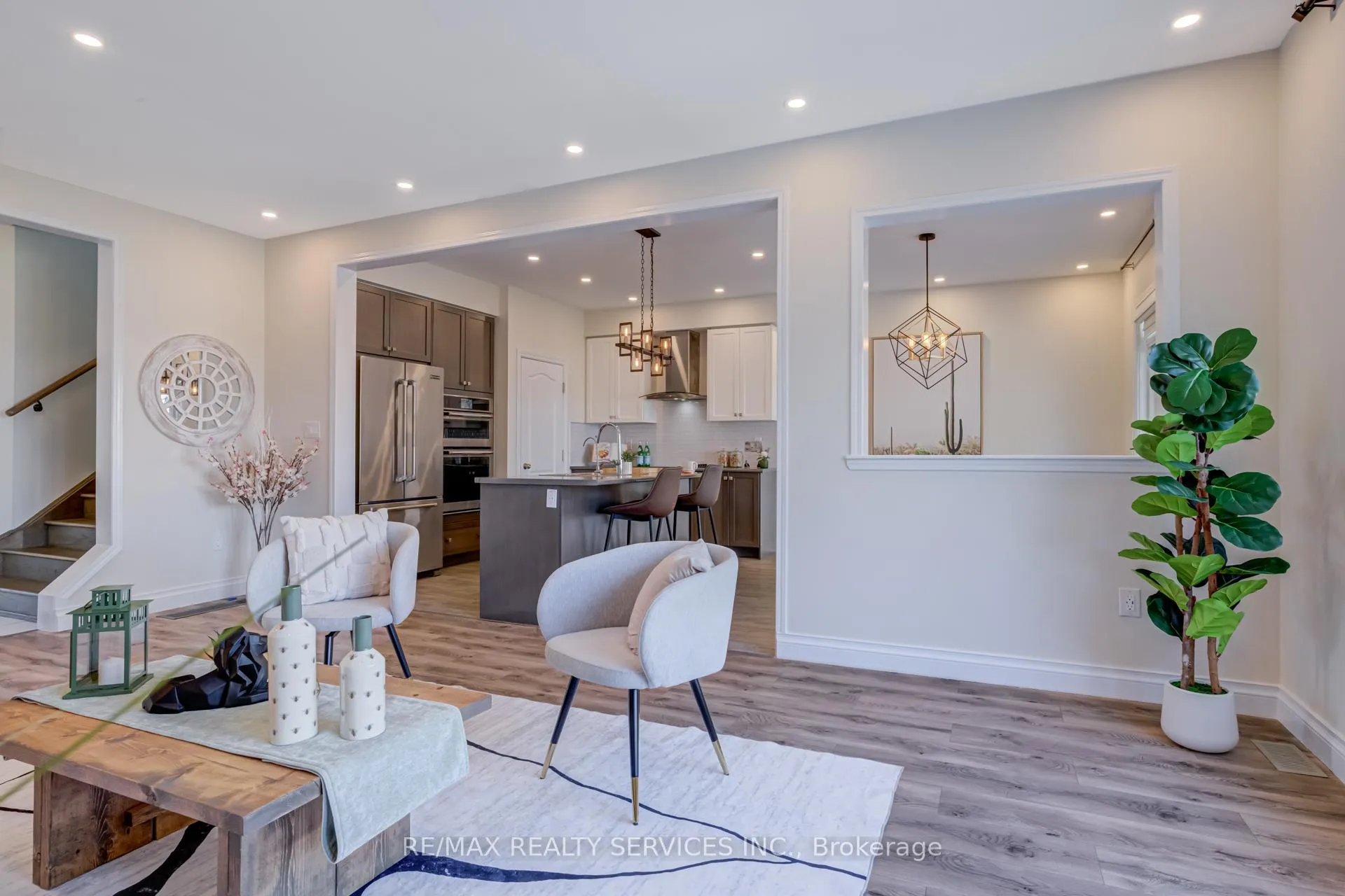 Photo 9 of 41 Evergreen Lane, Haldimand — HOMEH