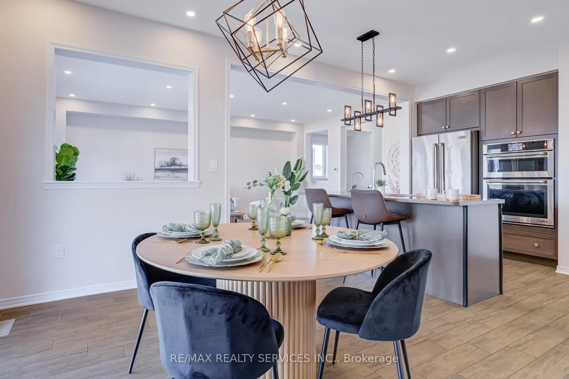 Photo 15 of 41 Evergreen Lane, Haldimand — HOMEH