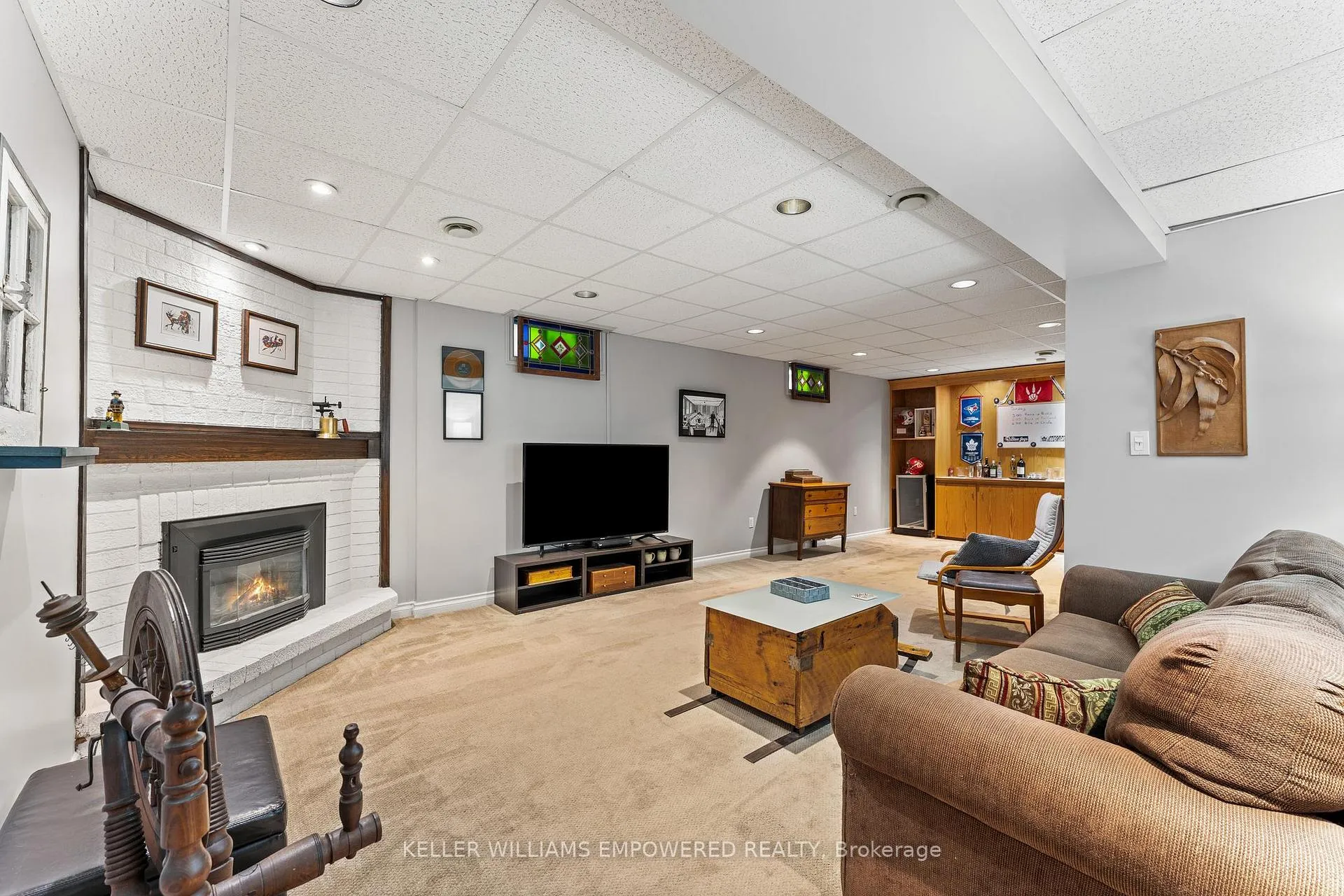 Photo 32 of 61 Gilbank Drive, Aurora, Aurora Heights — HOMEH