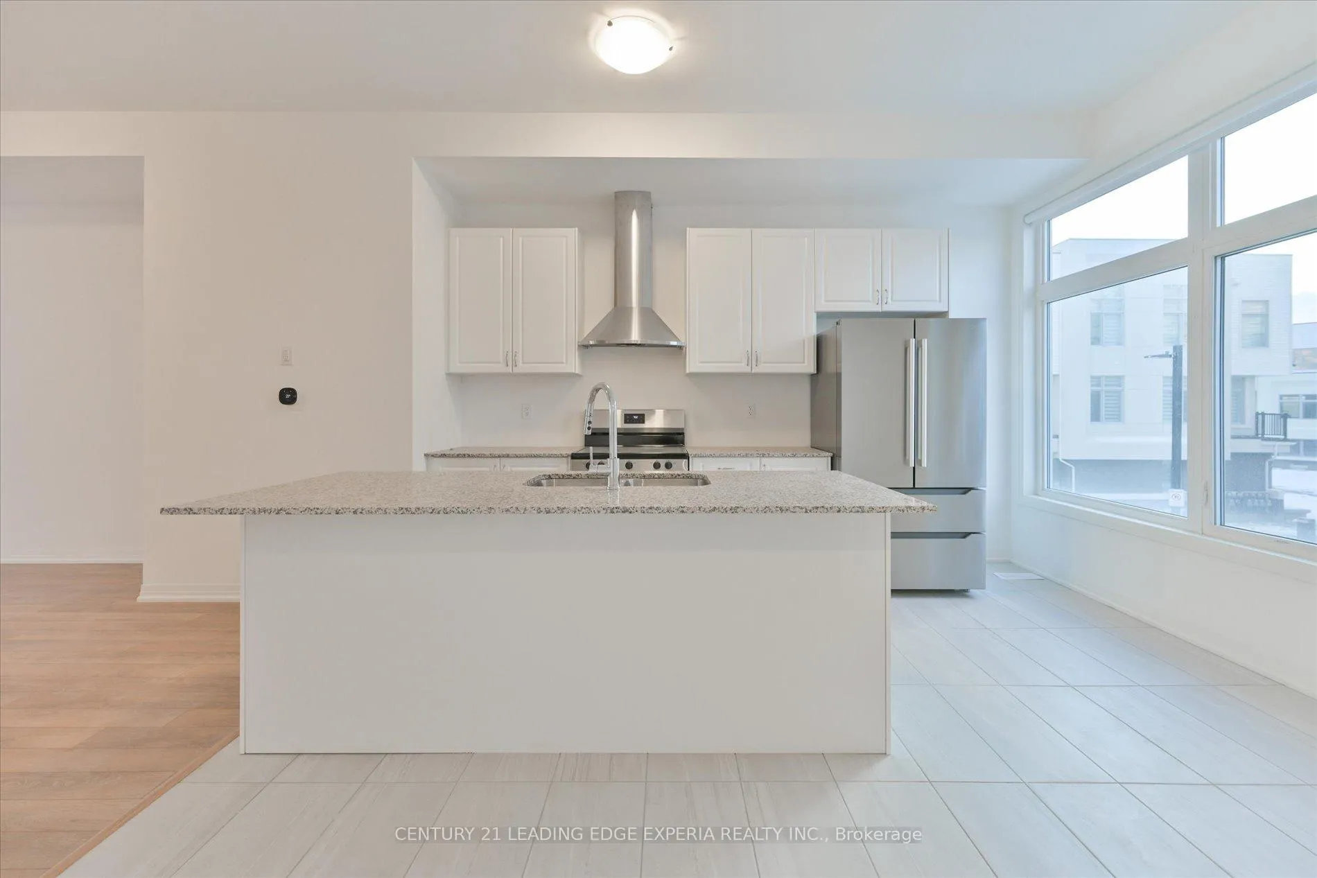 Photo 16 of 37 Alan Francis Lane, Markham, Cachet — HOMEH