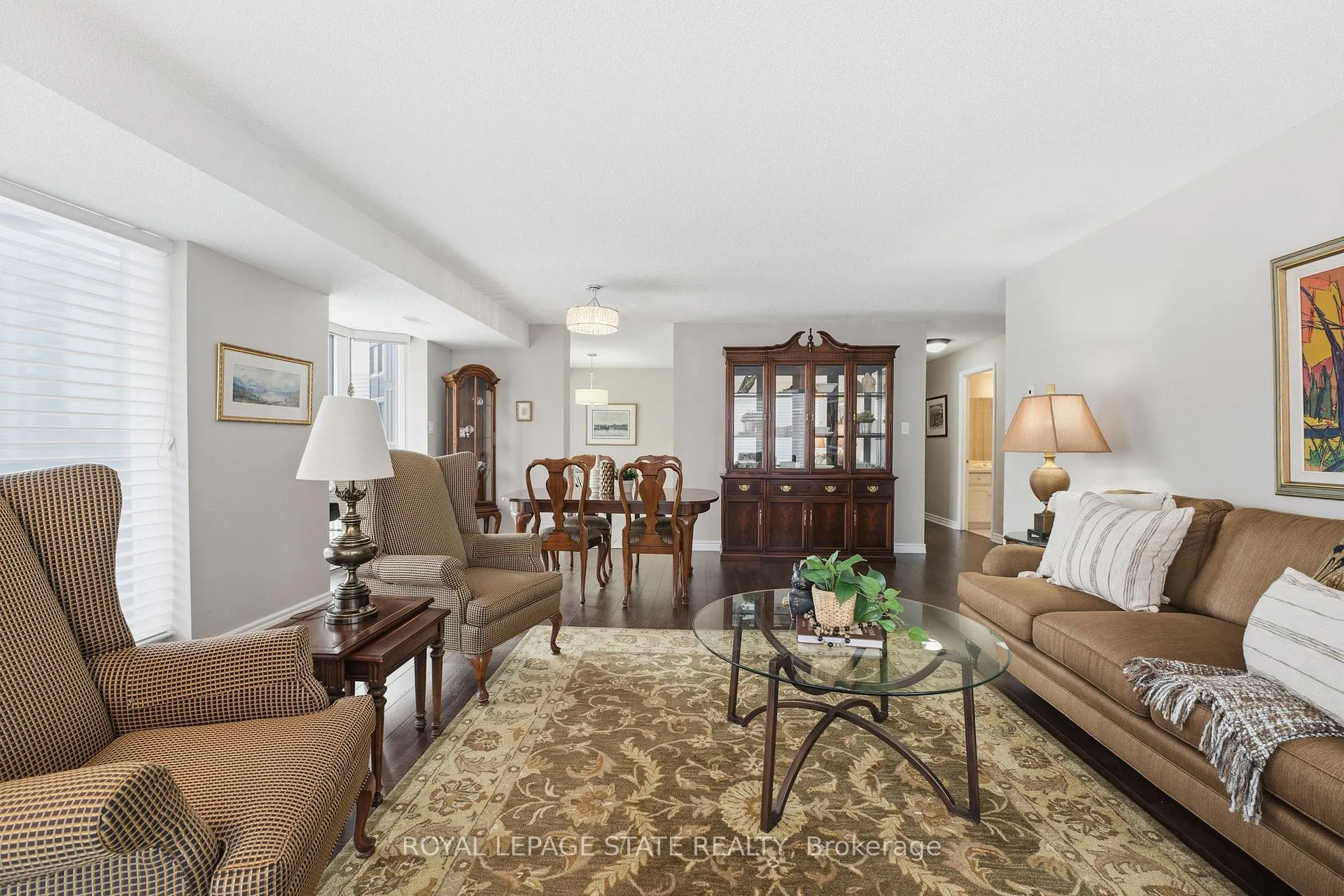 Photo 3 of Unit 5E, 67 Caroline Street S, Hamilton, Durand — HOMEH