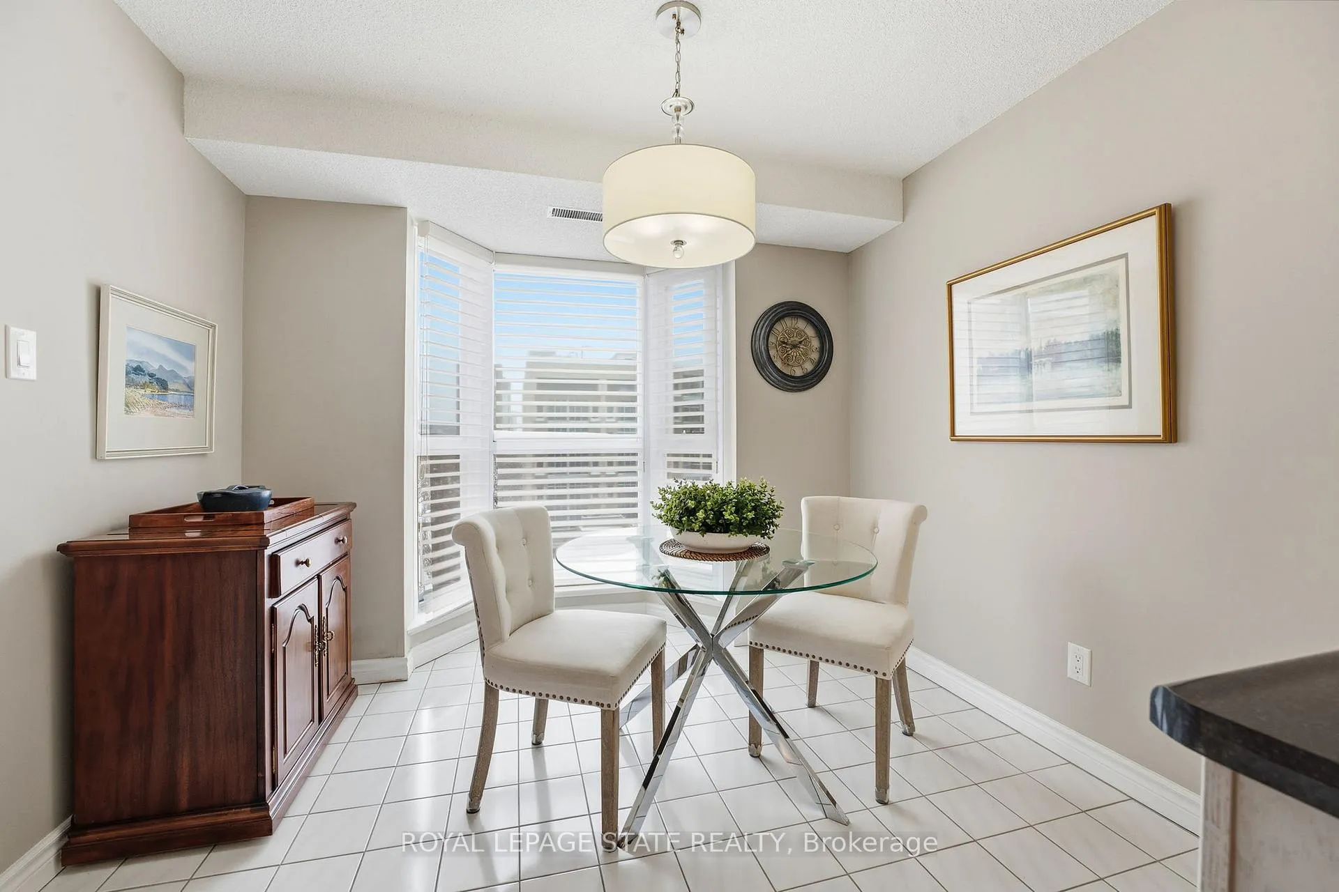 Photo 8 of Unit 5E, 67 Caroline Street S, Hamilton, Durand — HOMEH