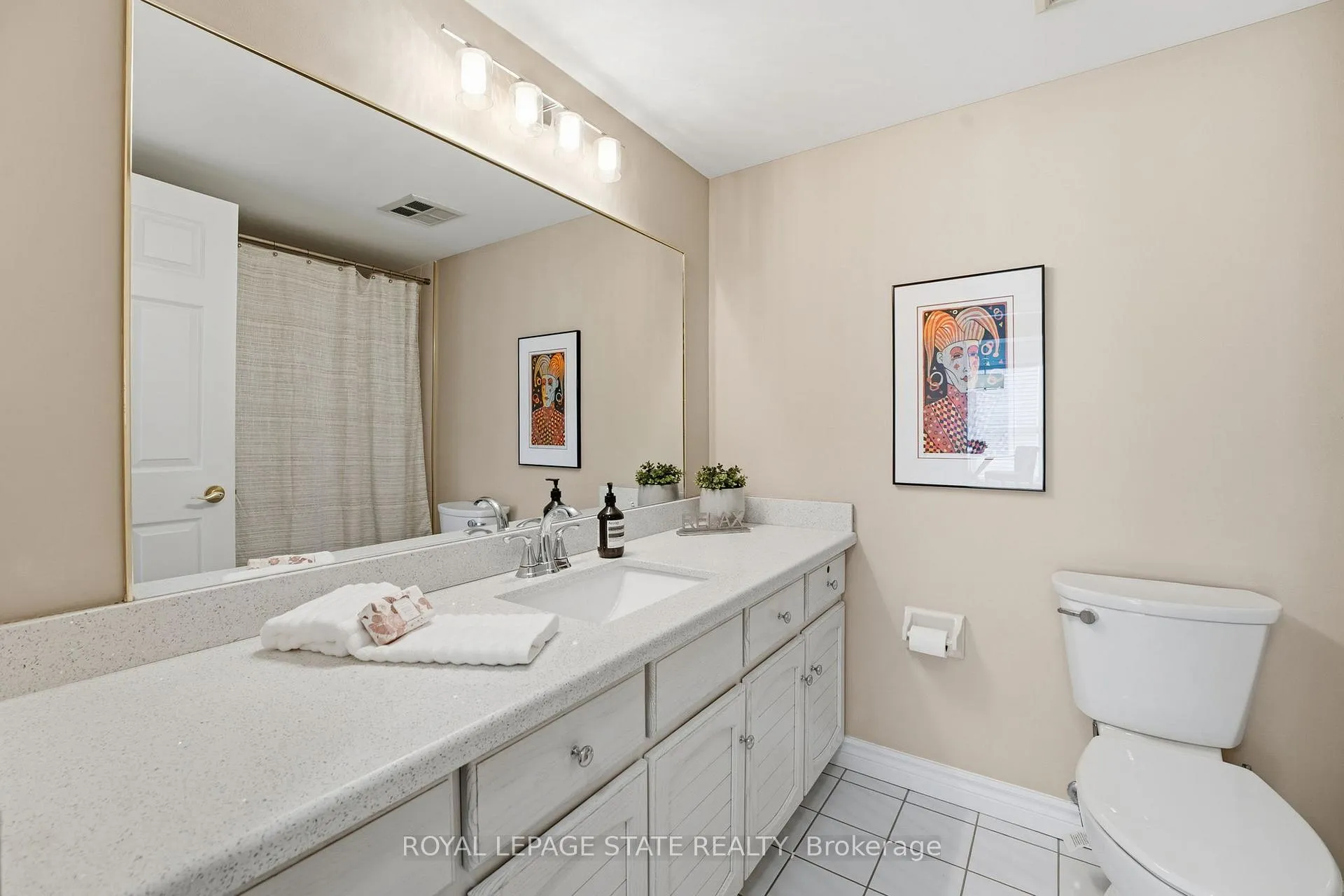 Photo 14 of Unit 5E, 67 Caroline Street S, Hamilton, Durand — HOMEH