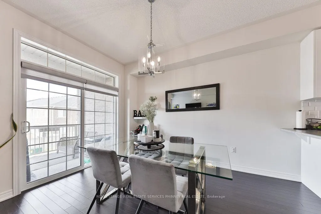 Photo 5 of 11 Labrish Road, Brampton, Northwest Brampton — HOMEH
