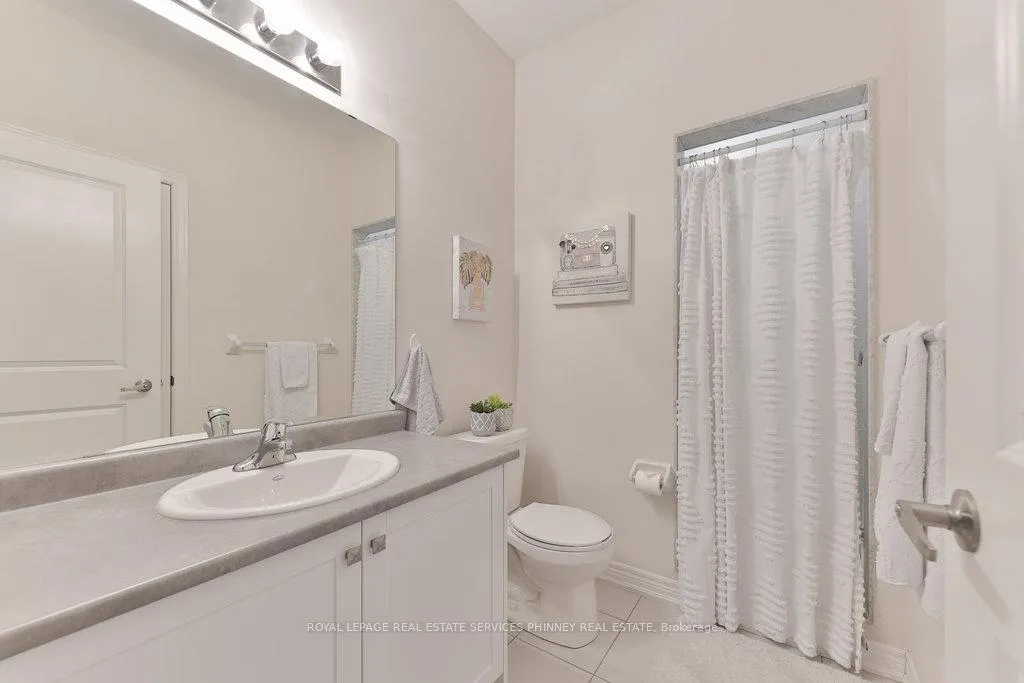 Photo 14 of 11 Labrish Road, Brampton, Northwest Brampton — HOMEH